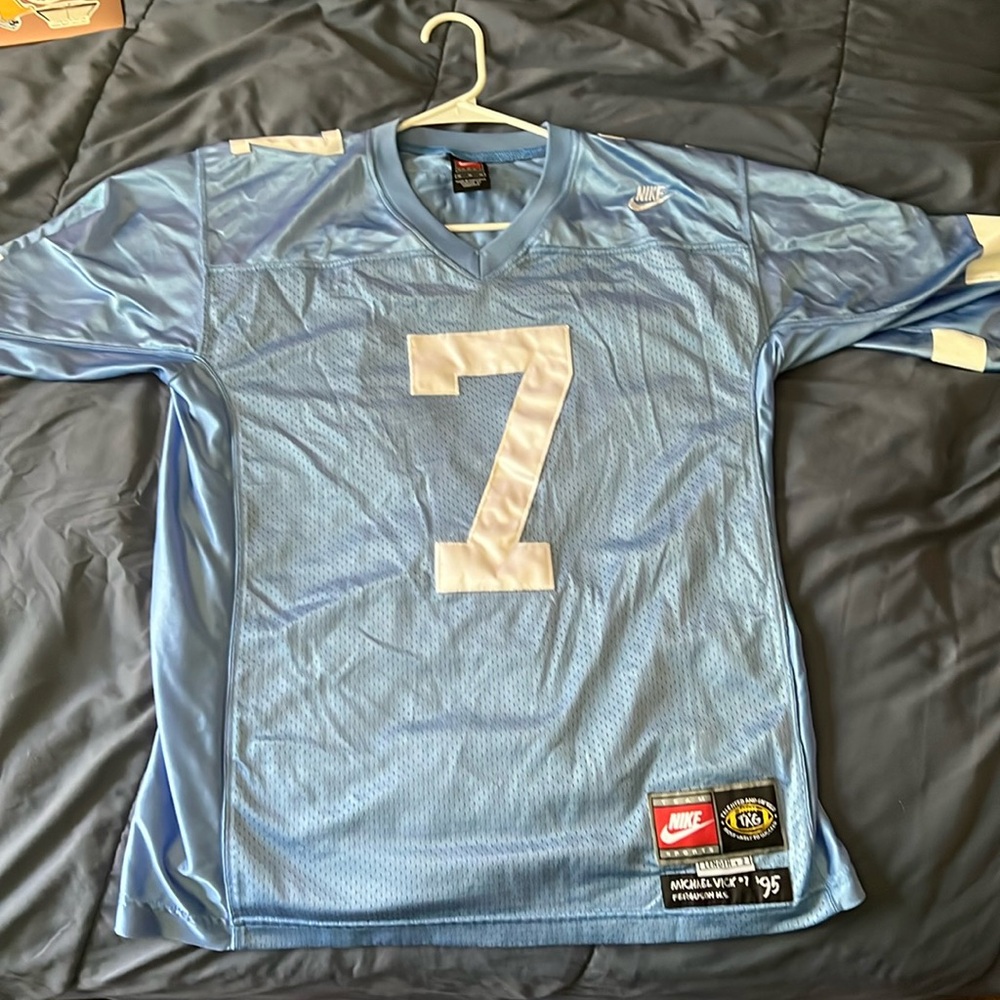 1995 Michael Vick Nike Jersey